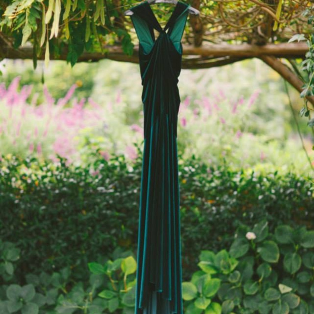 Forest Green Velvet Evening Gown Sz 2-4 by Marc Bouwer